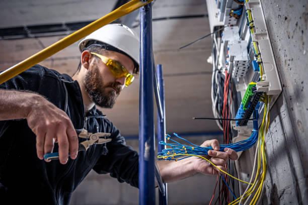 Best Electrician Near Me  in Zephyrhills North, FL